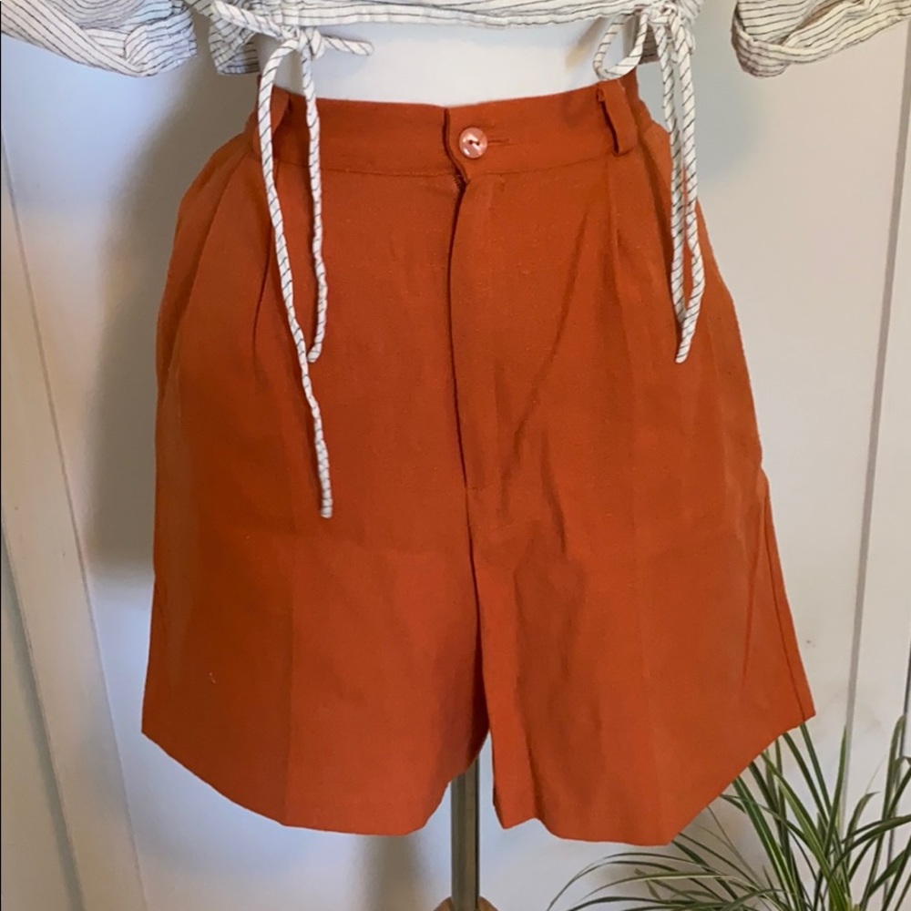 Coral high waist vintage shorts
